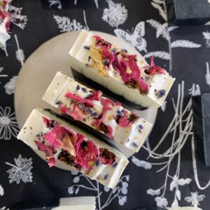 Jabón negro con carbón activado